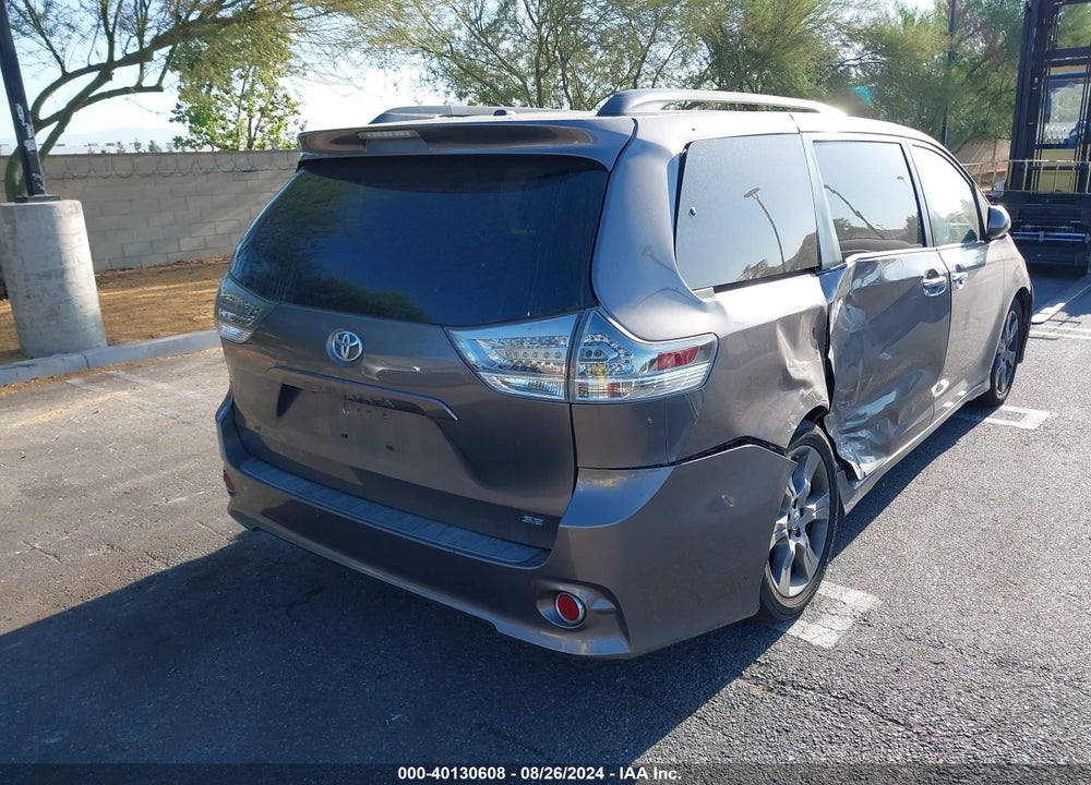 2015 TOYOTA SIENNA SE PREMIUM 8 PASSENGER VIN: 5TDXK3DCXFS598800