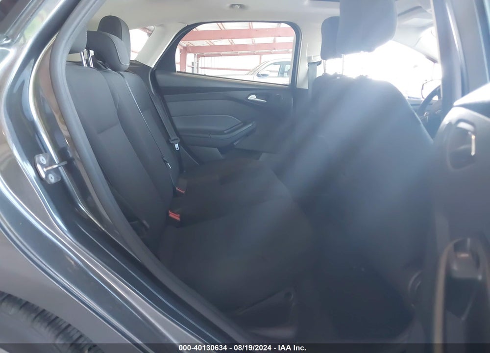 2018 FORD FOCUS SEL VIN: 1FADP3M27JL293315