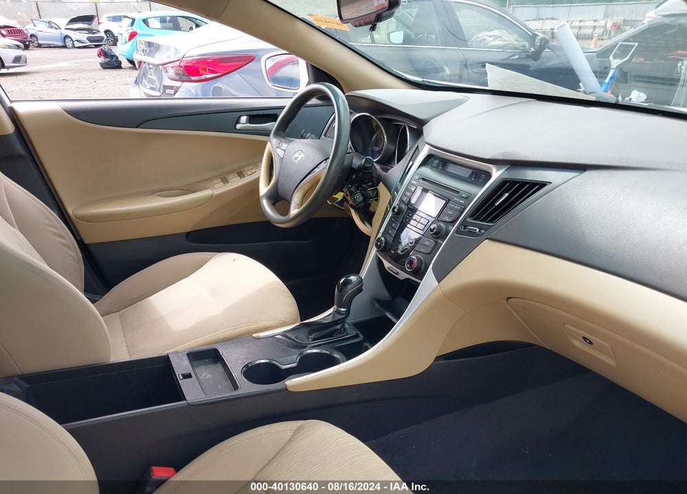 2013 HYUNDAI SONATA GLS VIN: 5NPEB4AC6DH511947