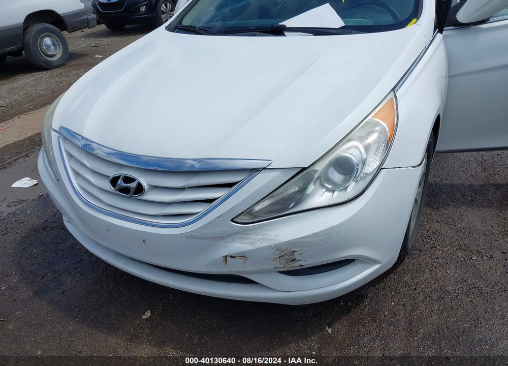 2013 HYUNDAI SONATA GLS VIN: 5NPEB4AC6DH511947