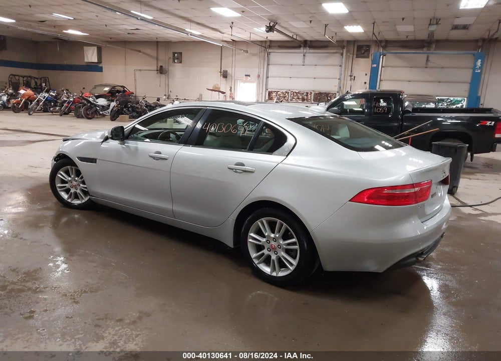2017 JAGUAR XE 25T PREMIUM VIN: SAJAD4BG3HA974511
