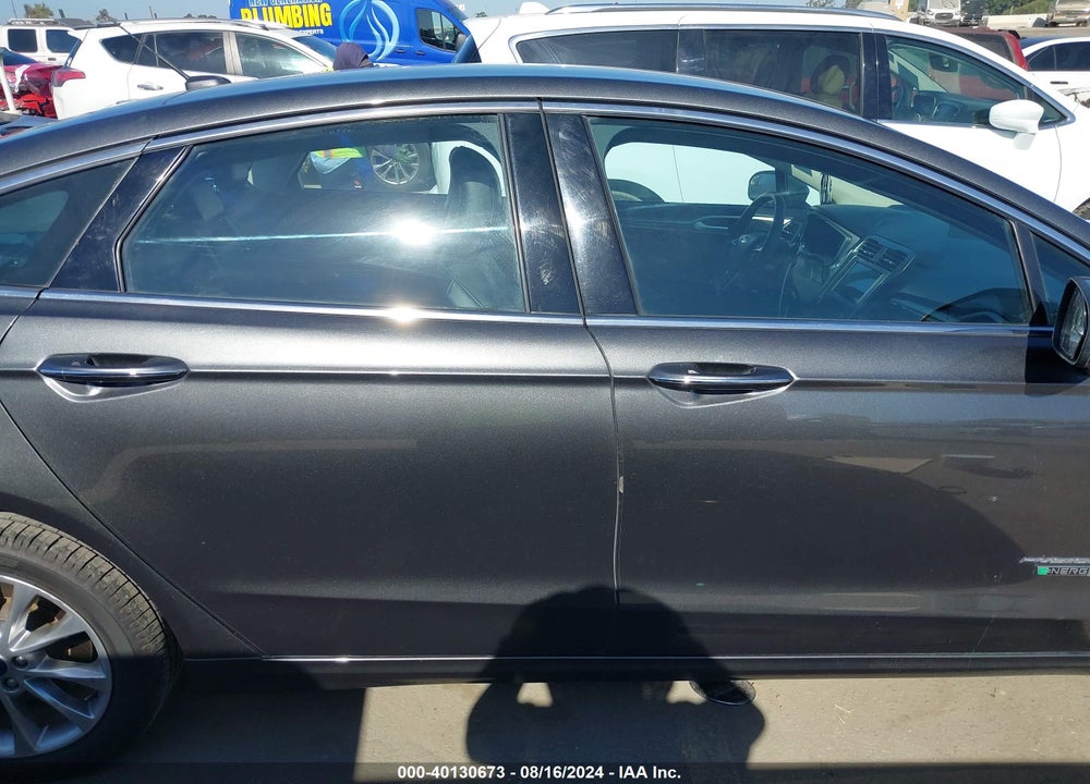 2018 FORD FUSION ENERGI VIN: 3FA6P0PU8JR246123