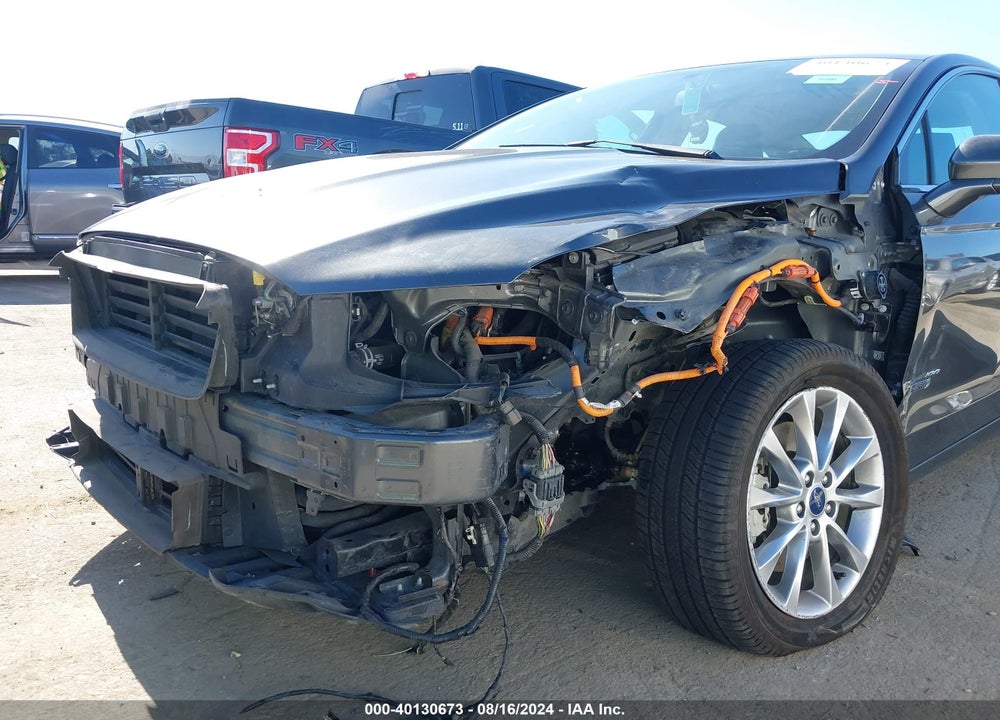 2018 FORD FUSION ENERGI VIN: 3FA6P0PU8JR246123