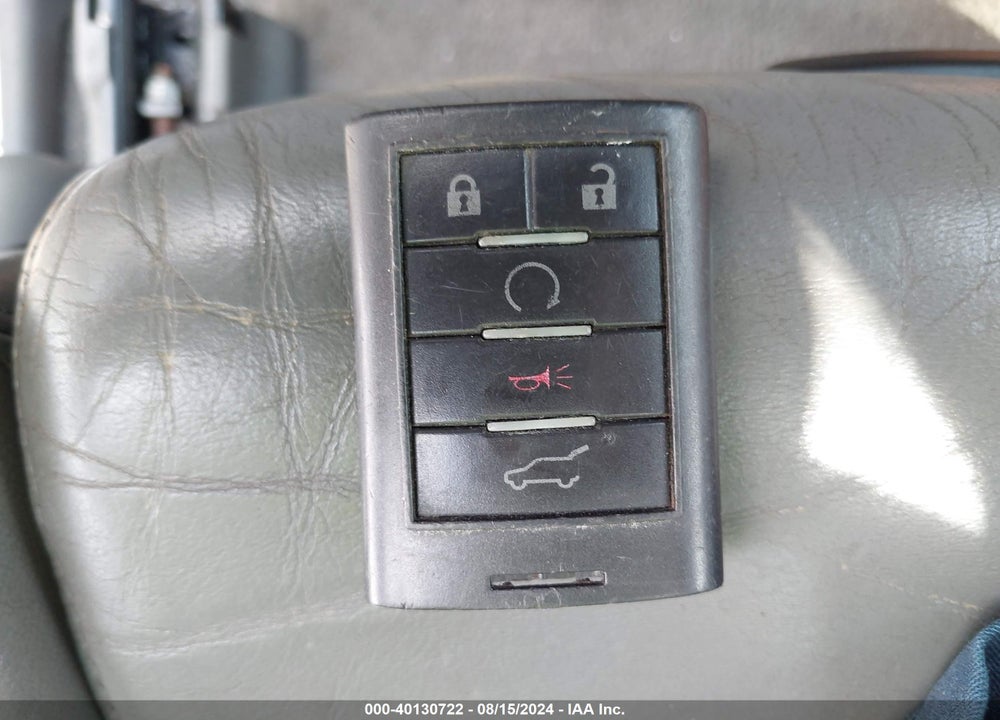 2011 CADILLAC SRX LUXURY COLLECTION VIN: 3GYFNAEY2BS670011