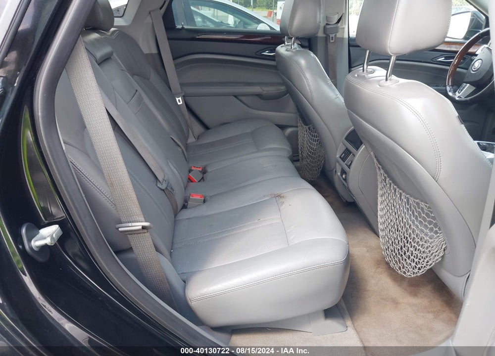 2011 CADILLAC SRX LUXURY COLLECTION VIN: 3GYFNAEY2BS670011