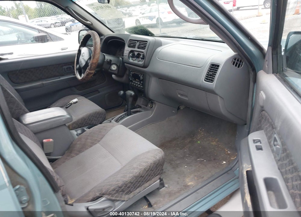 2001 NISSAN XTERRA XE VIN: 5N1ED28Y61C593018
