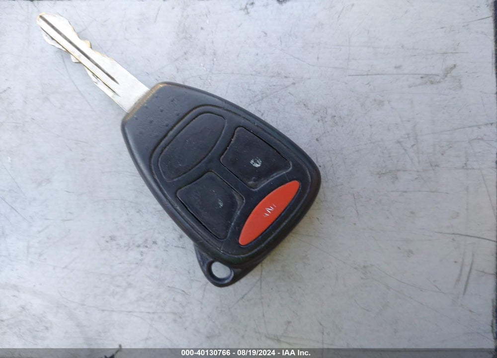 2007 CHRYSLER 300 TOURING VIN: 2C3KA53G07H716547