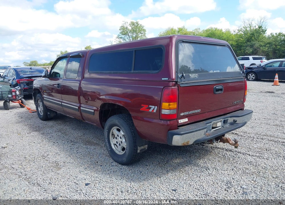 1999 CHEVROLET SILVERADO 1500 LS VIN: 1GCEK19T8XE255138