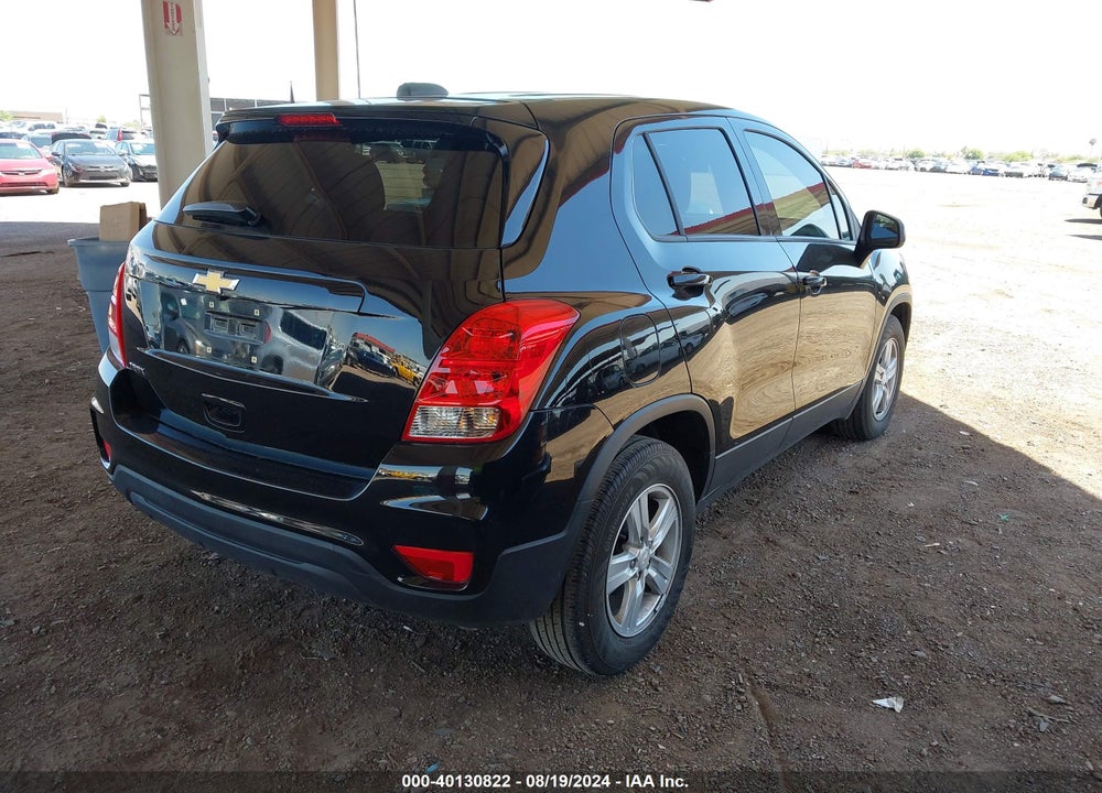 2022 CHEVROLET TRAX FWD LS VIN: KL7CJKSM0NB530676