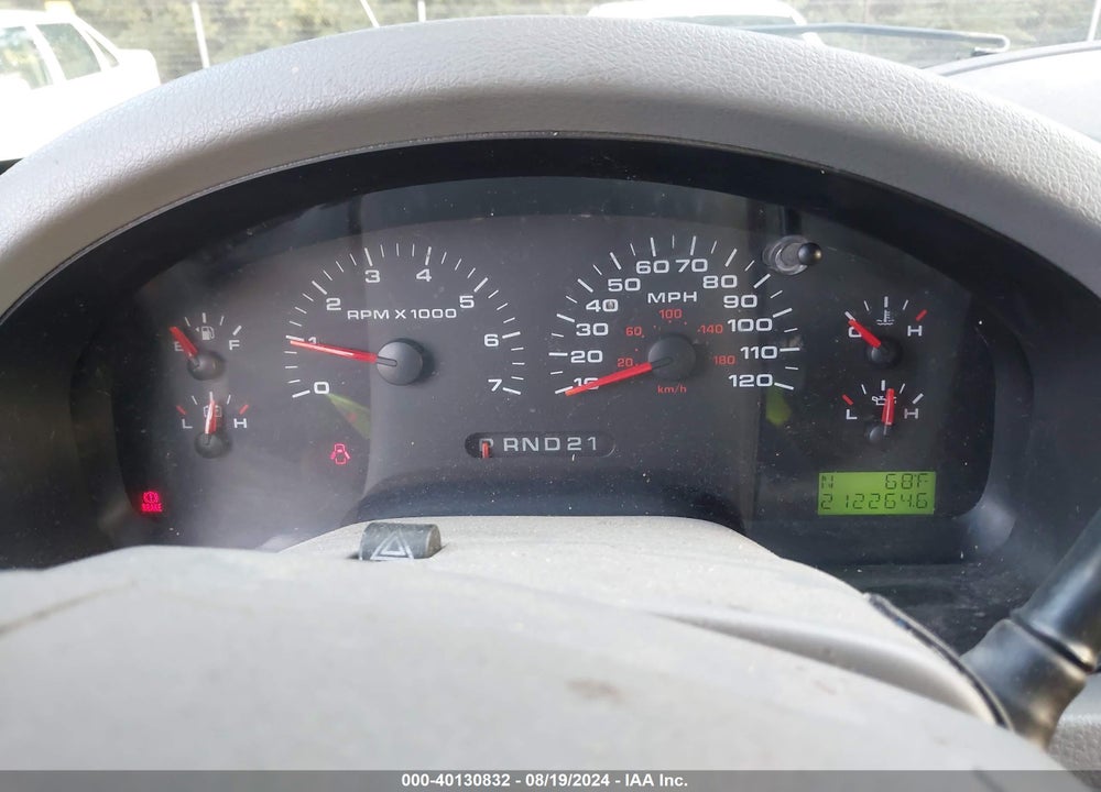 2005 FORD F-150 XLT VIN: 1FTRW14W15FA49187