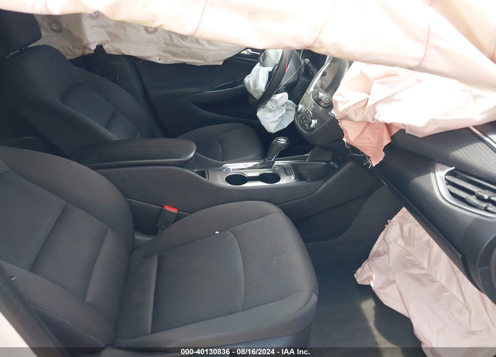 2019 CHEVROLET MALIBU LT VIN: 1G1ZD5ST3KF171740