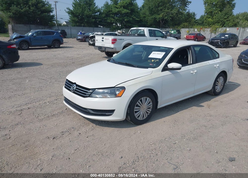 2014 VOLKSWAGEN PASSAT 2.5L S VIN: 1VWAP7A39EC013575
