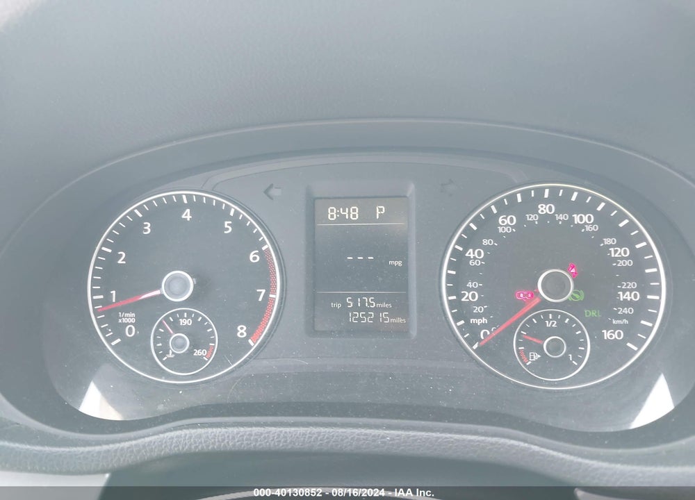 2014 VOLKSWAGEN PASSAT 2.5L S VIN: 1VWAP7A39EC013575