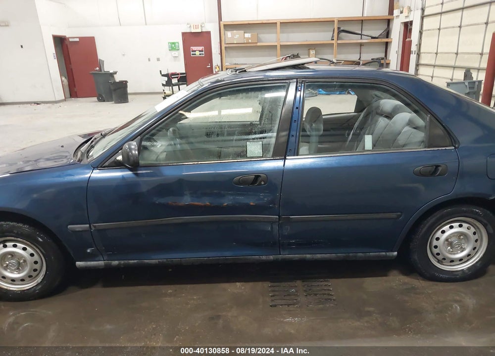 1995 HONDA CIVIC DX/LX VIN: 1HGEG8543SL013873