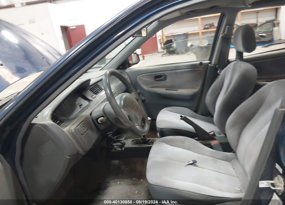 1995 HONDA CIVIC DX/LX VIN: 1HGEG8543SL013873
