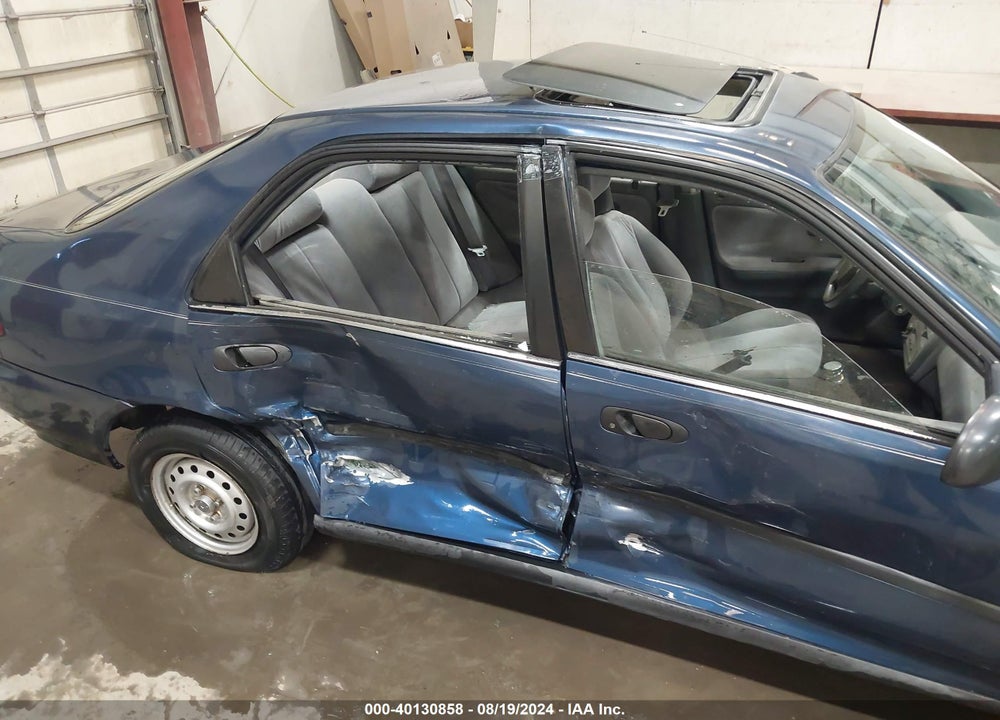 1995 HONDA CIVIC DX/LX VIN: 1HGEG8543SL013873