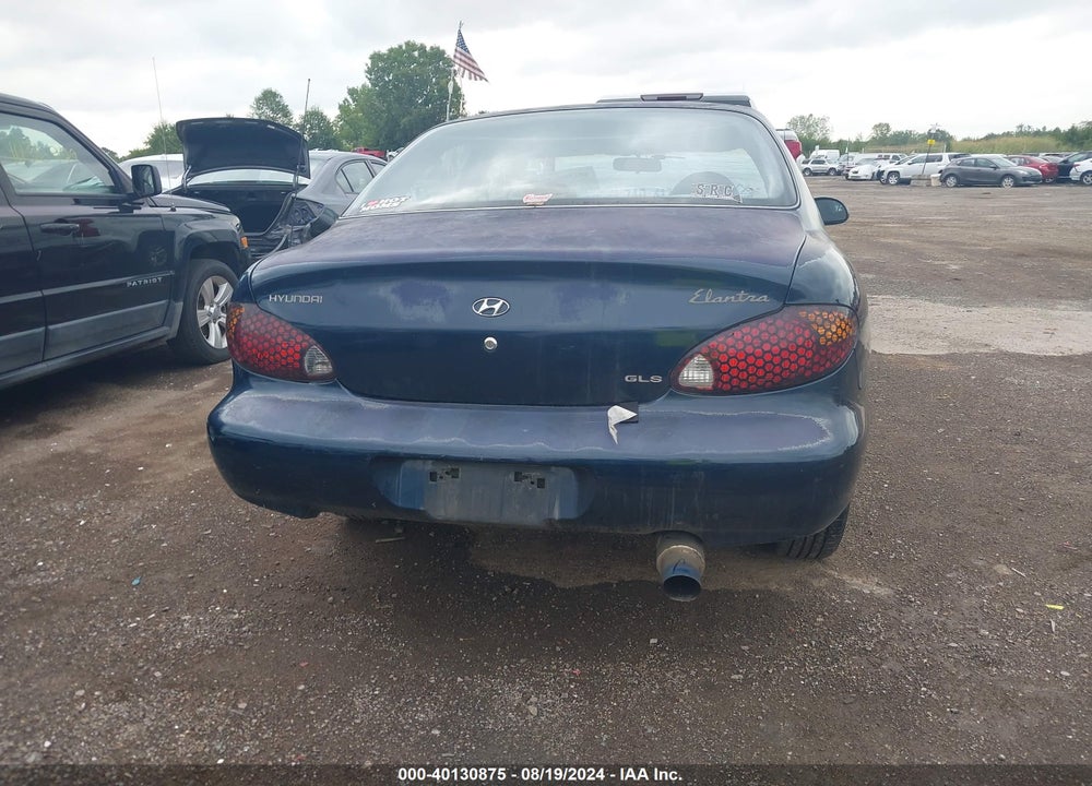 2000 HYUNDAI ELANTRA GLS VIN: KMHJF35F6YU051049