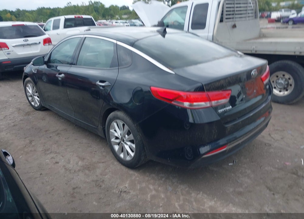 2016 KIA OPTIMA EX VIN: 5XXGU4L32GG079132
