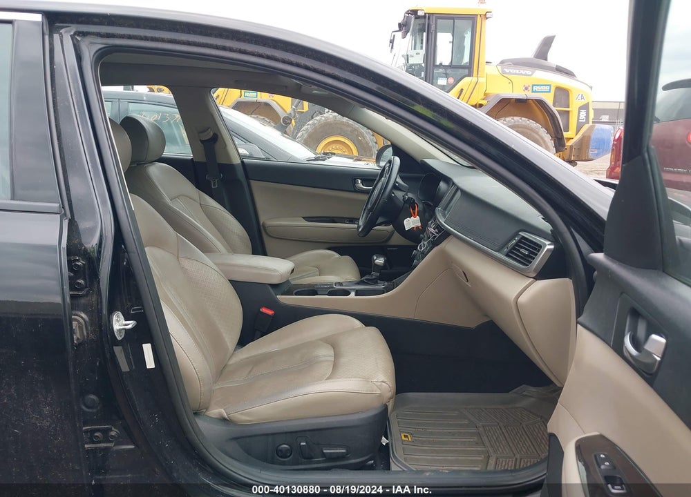 2016 KIA OPTIMA EX VIN: 5XXGU4L32GG079132