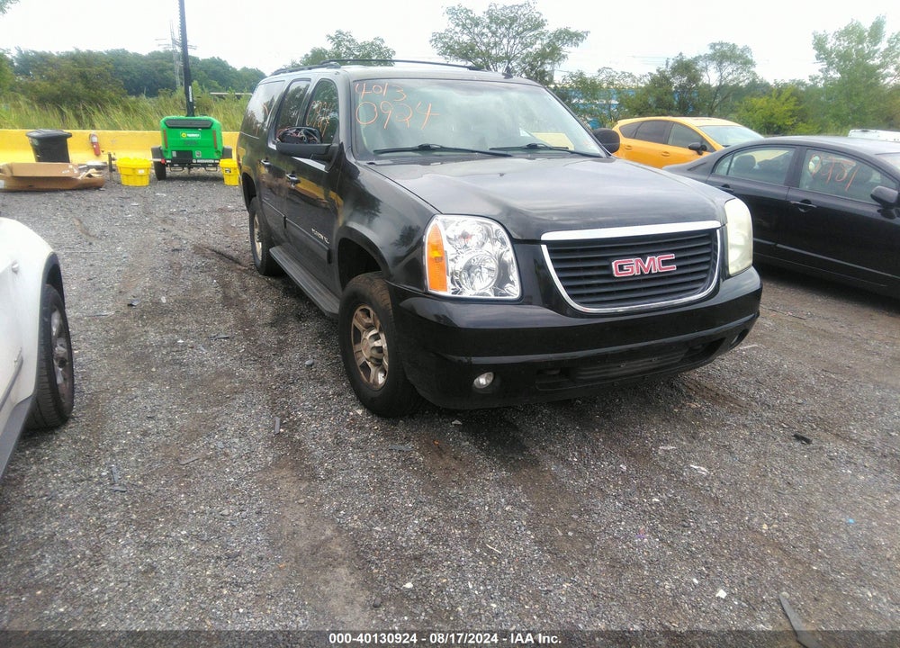 2011 GMC YUKON XL 2500 SLT VIN: 1GKW2REG2BR223156