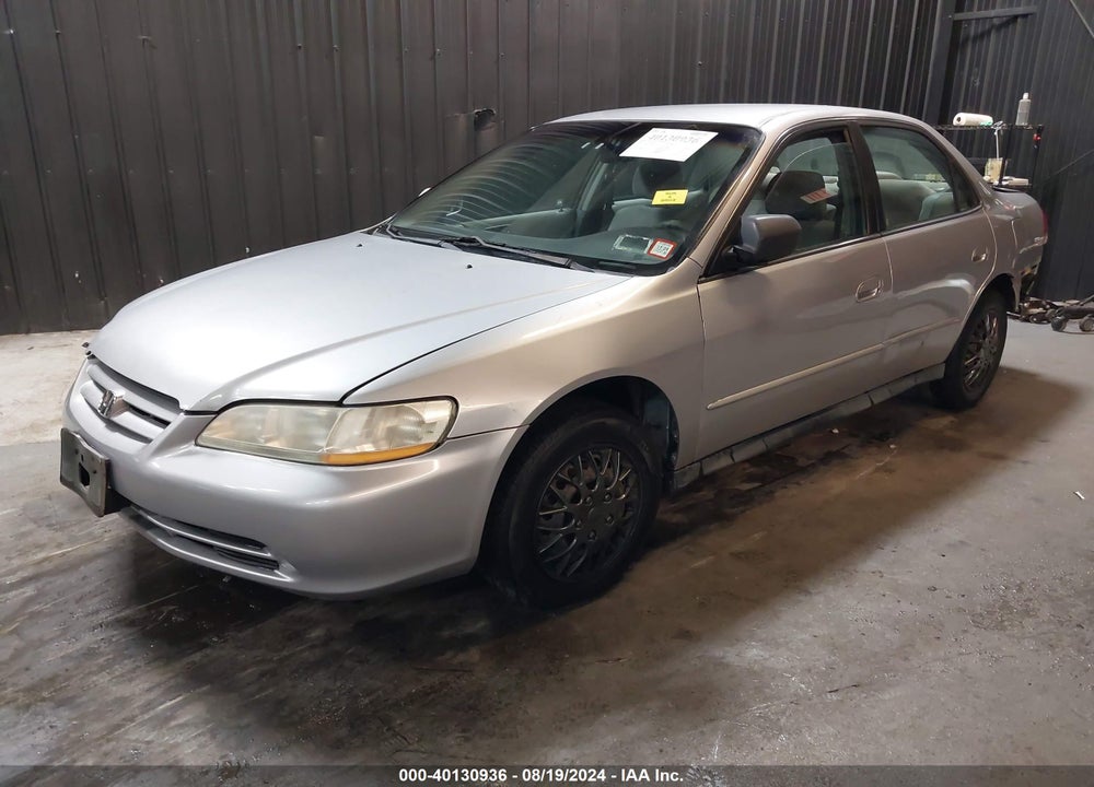 2002 HONDA ACCORD 2.3 LX VIN: 1HGCG66582A144120