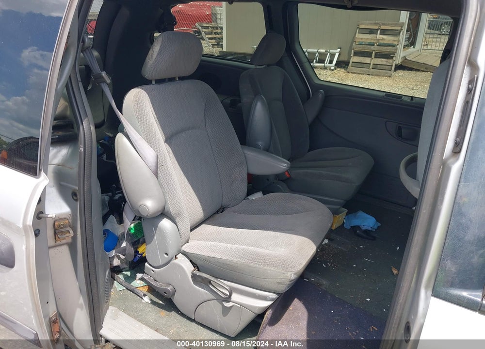 2004 DODGE GRAND CARAVAN VIN: 1D4GP24R34B516803