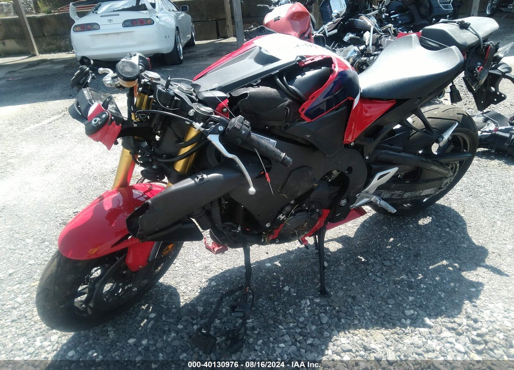 2022 HONDA CBR1000 RR VIN: JH2SC7716NK500481