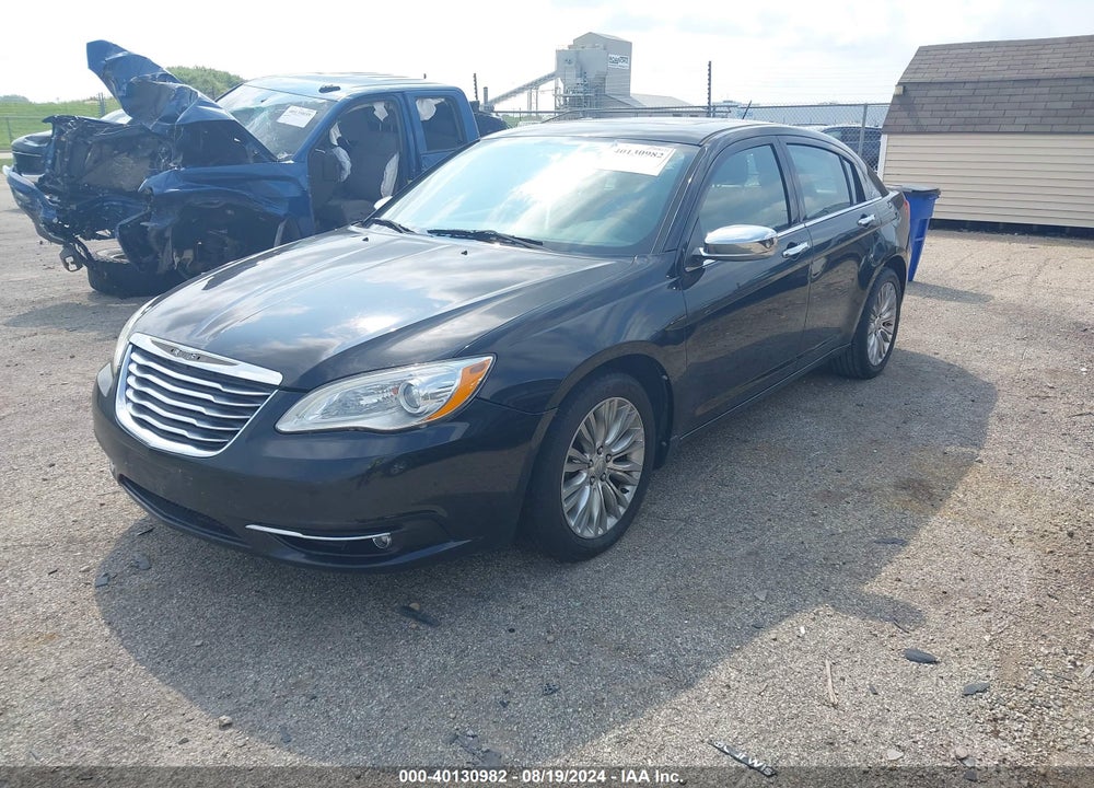 2013 CHRYSLER 200 LIMITED VIN: 1C3CCBCG9DN683631