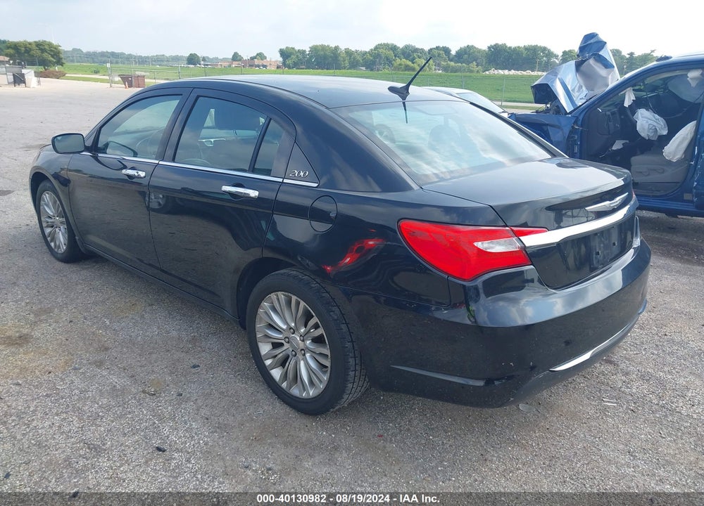 2013 CHRYSLER 200 LIMITED VIN: 1C3CCBCG9DN683631