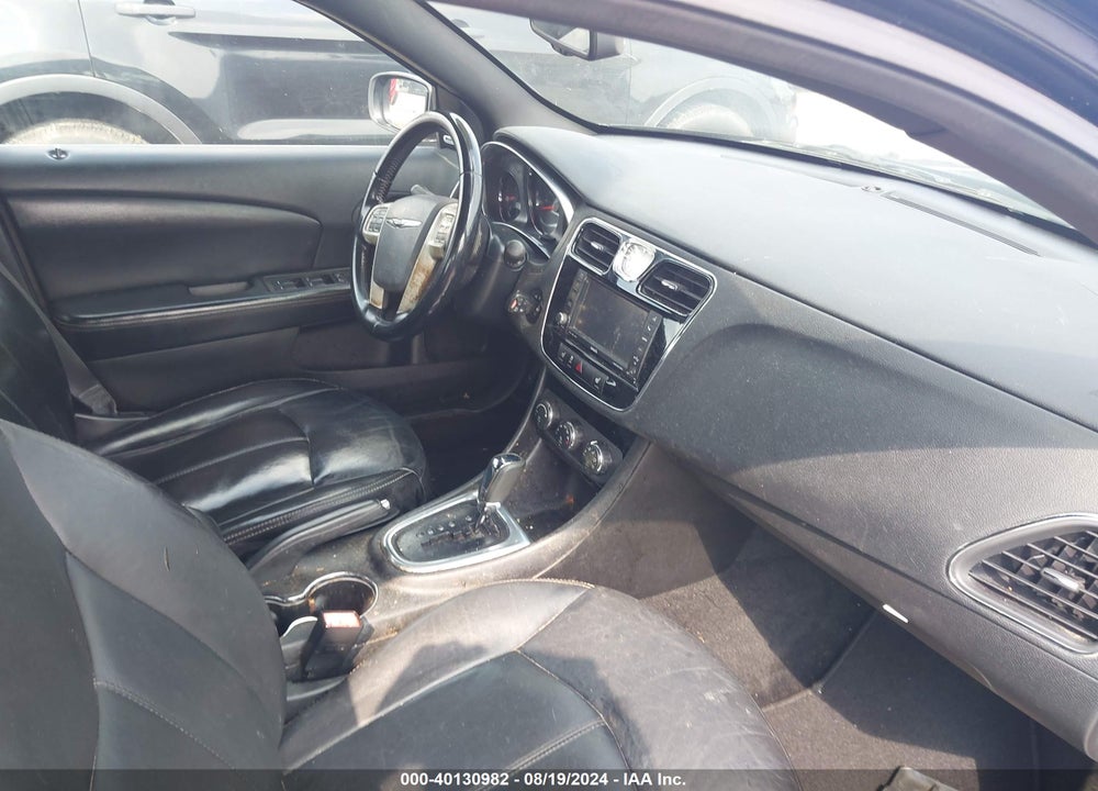 2013 CHRYSLER 200 LIMITED VIN: 1C3CCBCG9DN683631