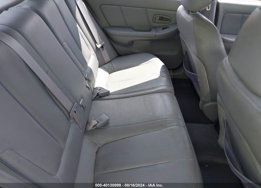 2004 HYUNDAI ELANTRA VIN: KMHDN56D94U115541