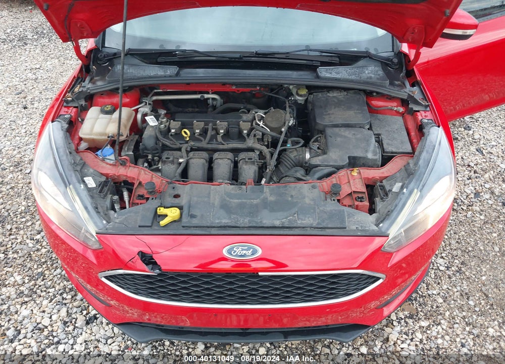 2015 FORD FOCUS SE VIN: 1FADP3F23FL385235