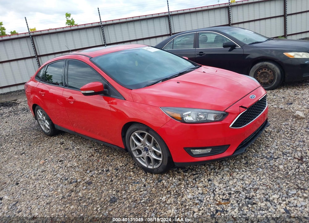 2015 FORD FOCUS SE VIN: 1FADP3F23FL385235