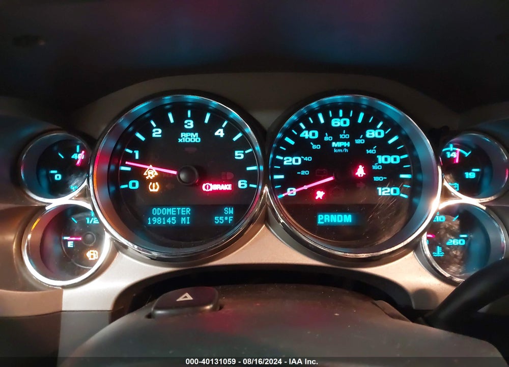 2011 GMC SIERRA 1500 SLE VIN: 1GTR2VE35BZ464093
