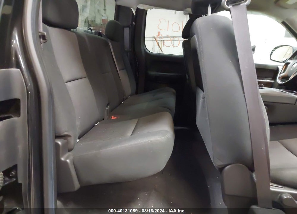 2011 GMC SIERRA 1500 SLE VIN: 1GTR2VE35BZ464093