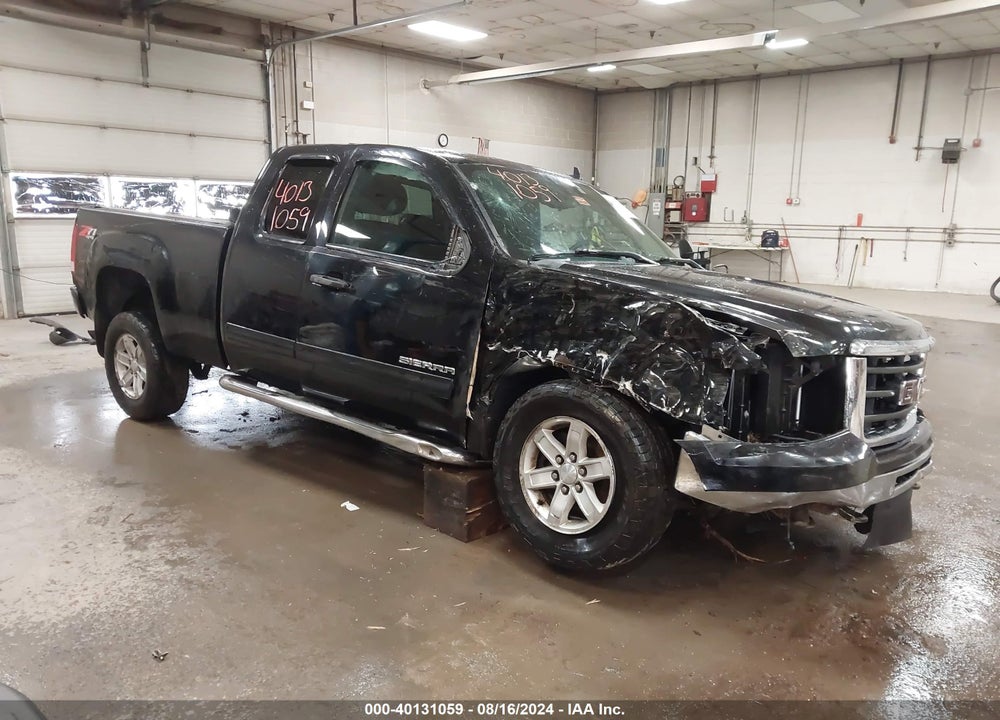 2011 GMC SIERRA 1500 SLE VIN: 1GTR2VE35BZ464093