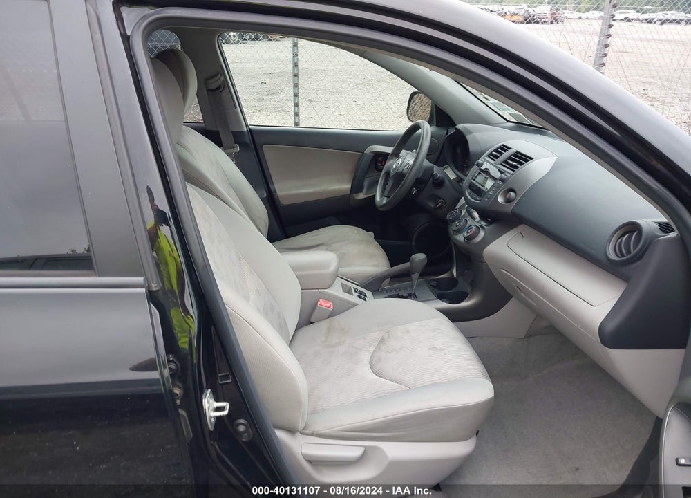 2011 TOYOTA RAV4 VIN: 2T3BF4DV2BW114522