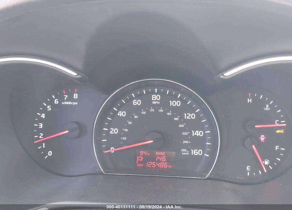 2014 KIA SORENTO LX VIN: 5XYKT3A61EG549812