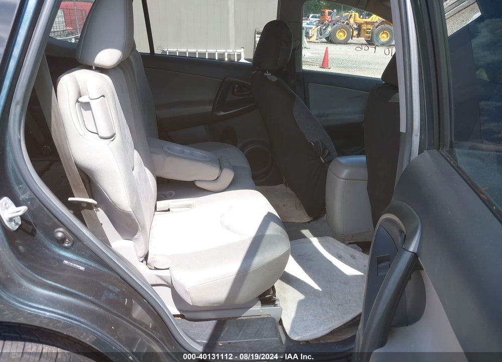 2011 TOYOTA RAV4 VIN: 2T3KF4DV3BW090456