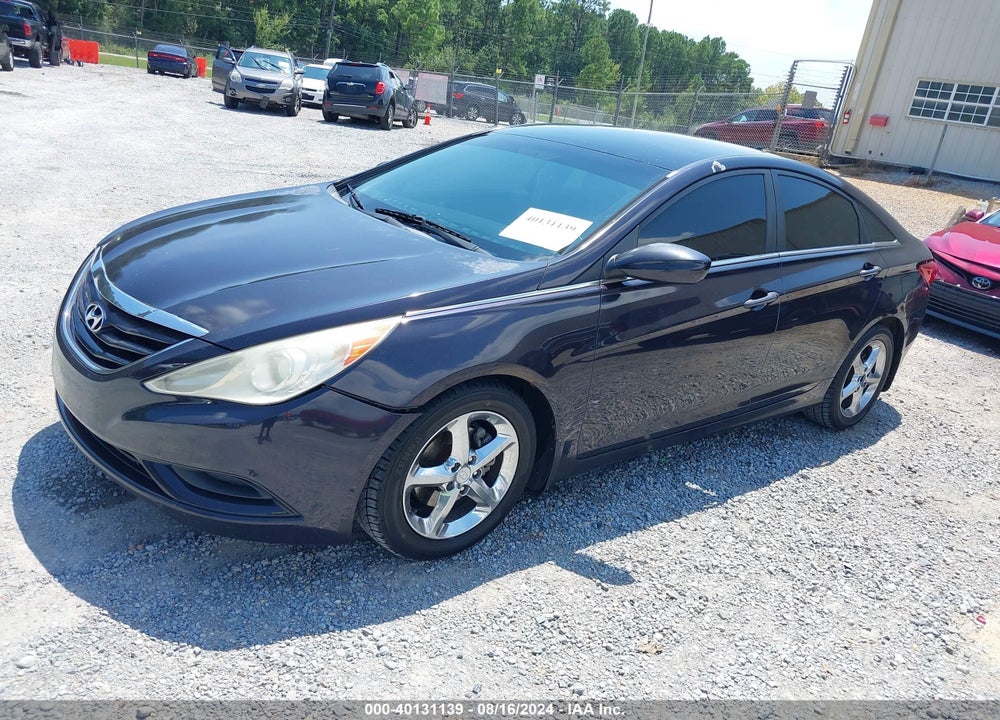 2011 HYUNDAI SONATA VIN: 5NPEB4AC1BH023745