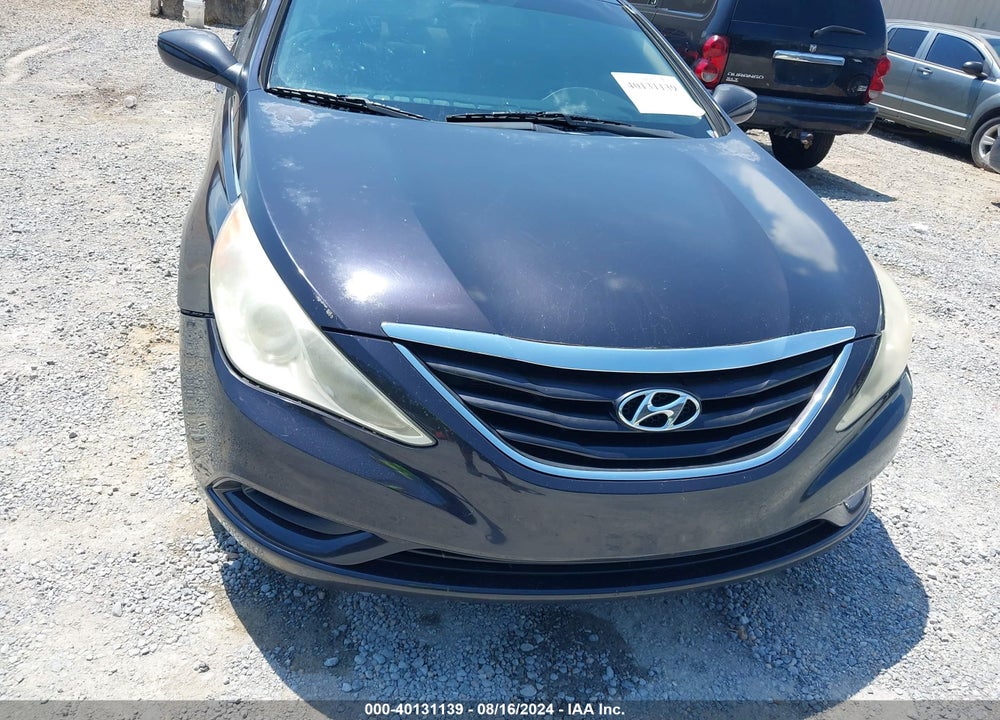 2011 HYUNDAI SONATA VIN: 5NPEB4AC1BH023745