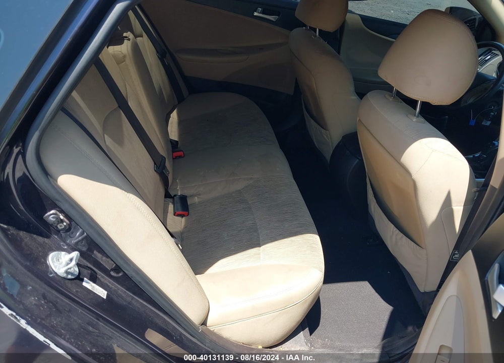 2011 HYUNDAI SONATA VIN: 5NPEB4AC1BH023745