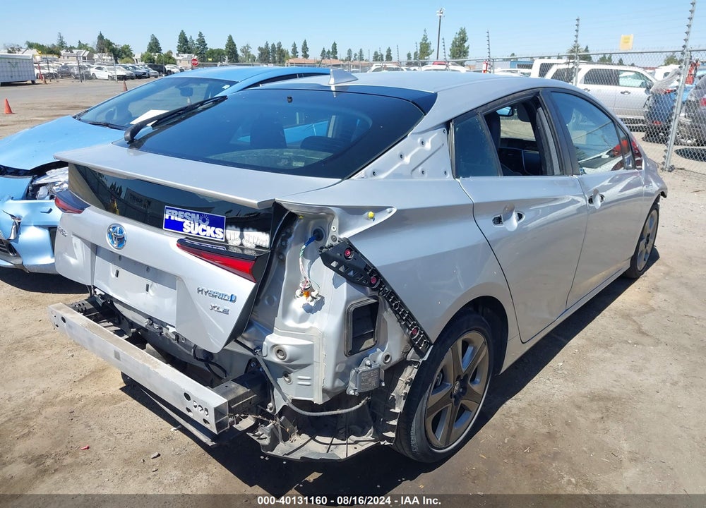 2019 TOYOTA PRIUS XLE VIN: JTDKARFU2K3085851