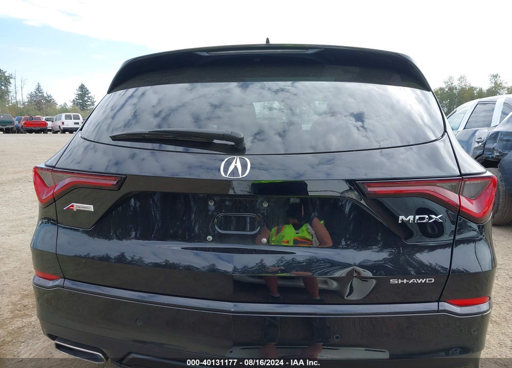 2023 ACURA MDX A-SPEC VIN: 5J8YE1H04PL024259
