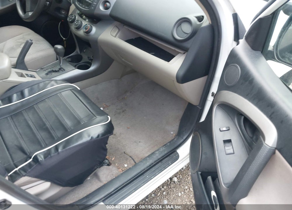 2007 TOYOTA RAV4 BASE V6 VIN: JTMBK33V576012616