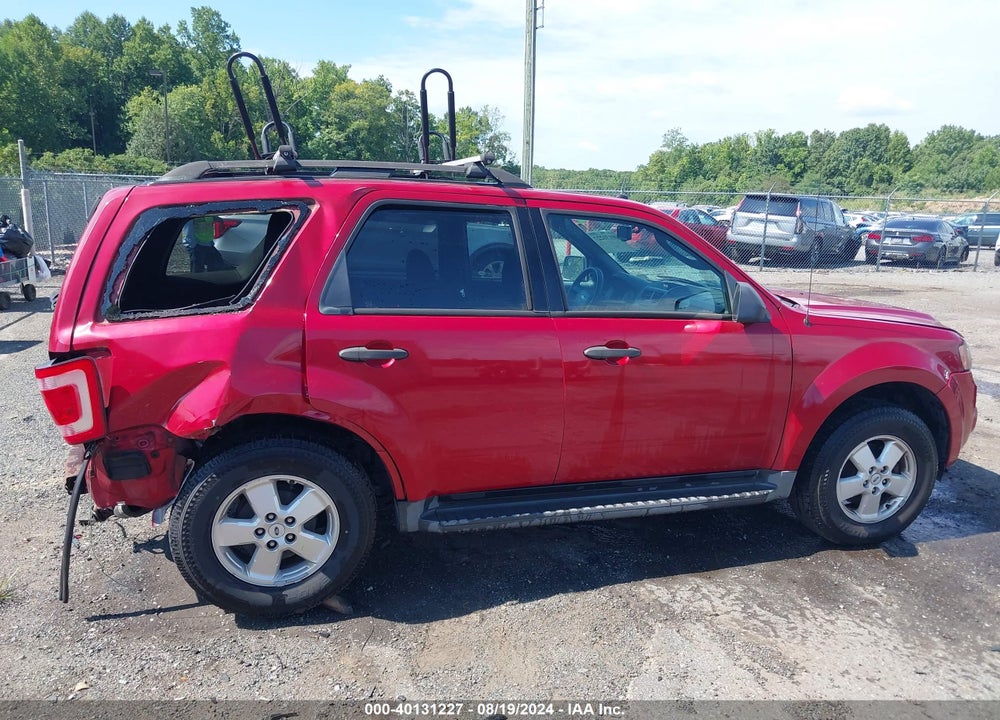 2010 FORD ESCAPE XLT VIN: 1FMCU0D77AKB28729