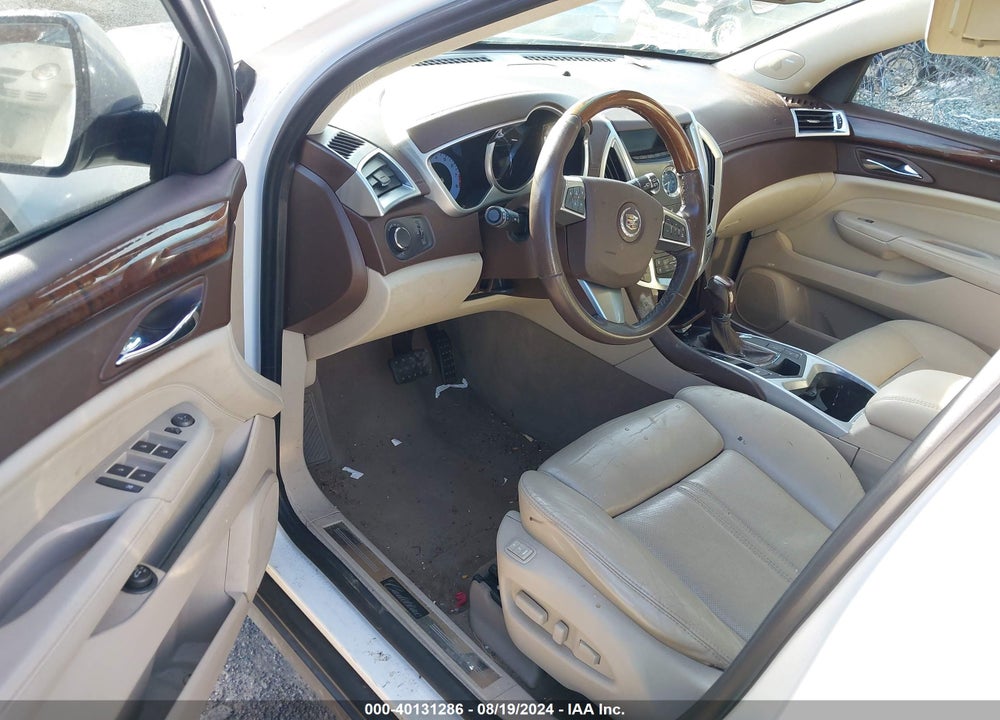 2011 CADILLAC SRX LUXURY COLLECTION VIN: 3GYFNAEY3BS580625