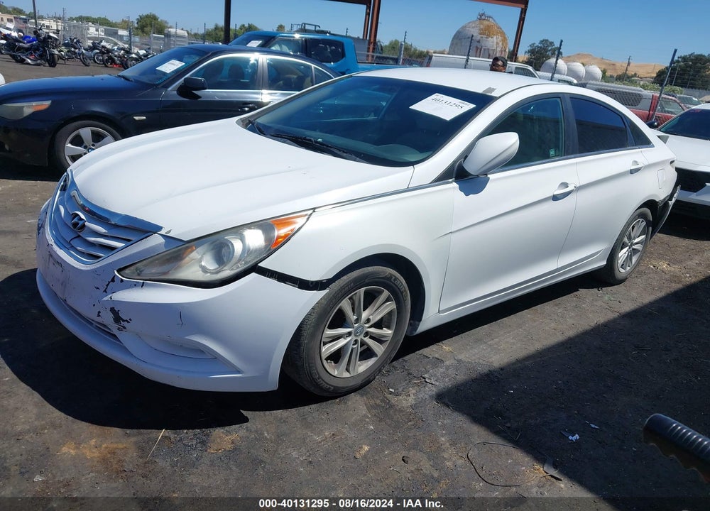 2013 HYUNDAI SONATA GLS VIN: 5NPEB4AC3DH707330