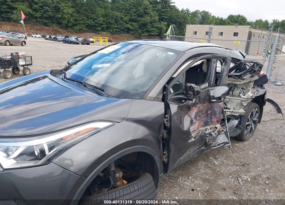 2018 TOYOTA C-HR XLE PREMIUM VIN: NMTKHMBX2JR016037
