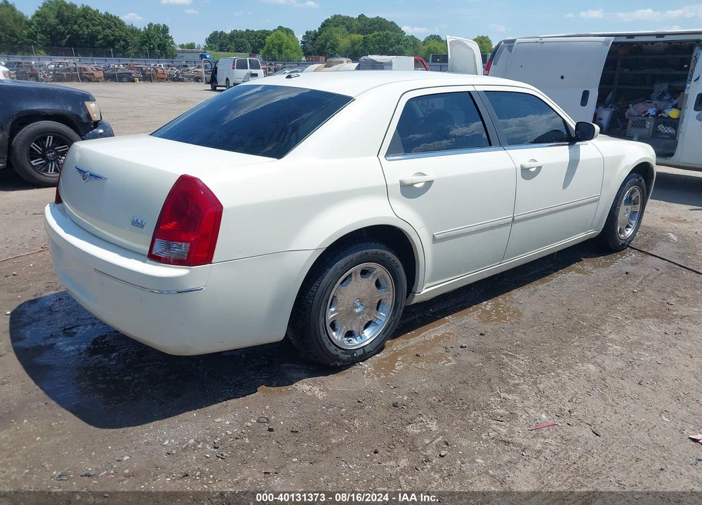 2006 CHRYSLER 300 TOURING VIN: 2C3KA53G26H291654